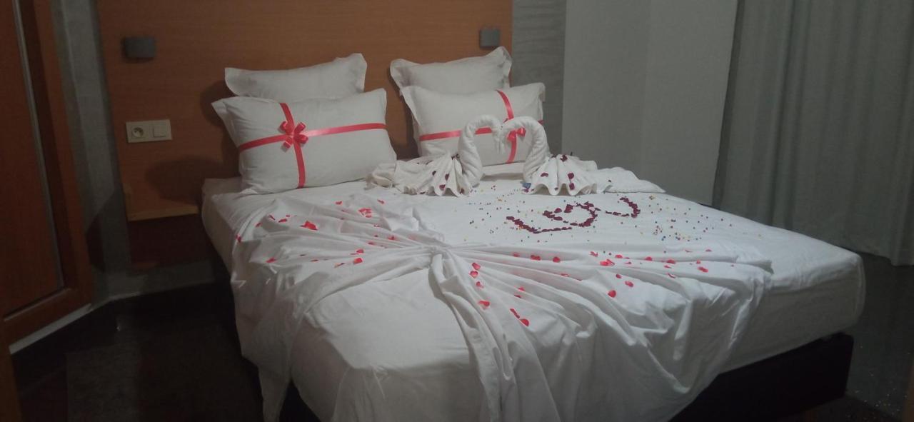 Hotel Sunset เบนิเมลลาล ภายนอก รูปภาพ