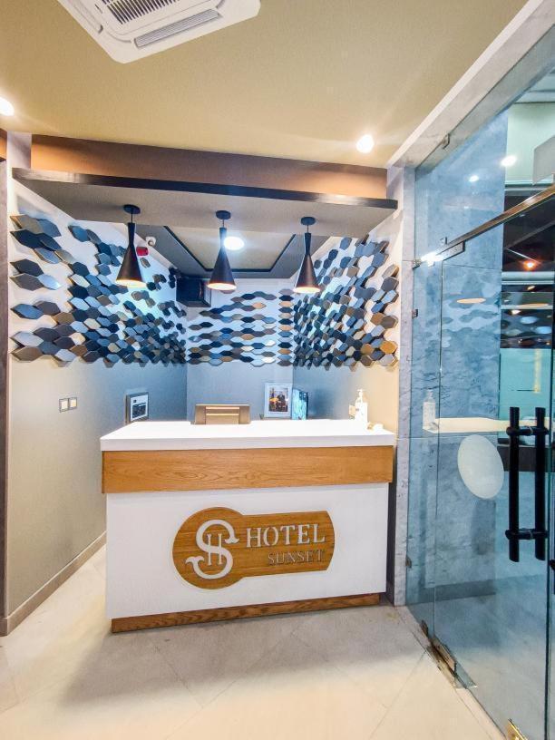 Hotel Sunset เบนิเมลลาล ภายนอก รูปภาพ